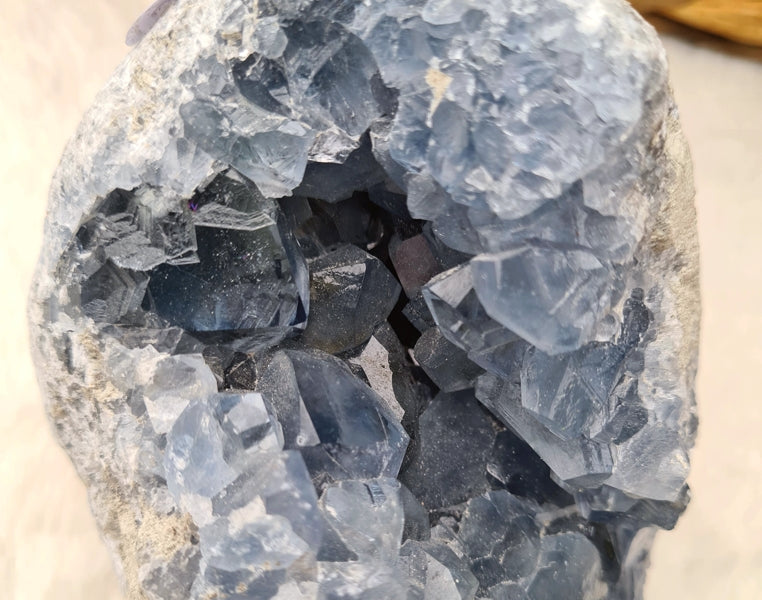 geode de celestine 1,740 kilos