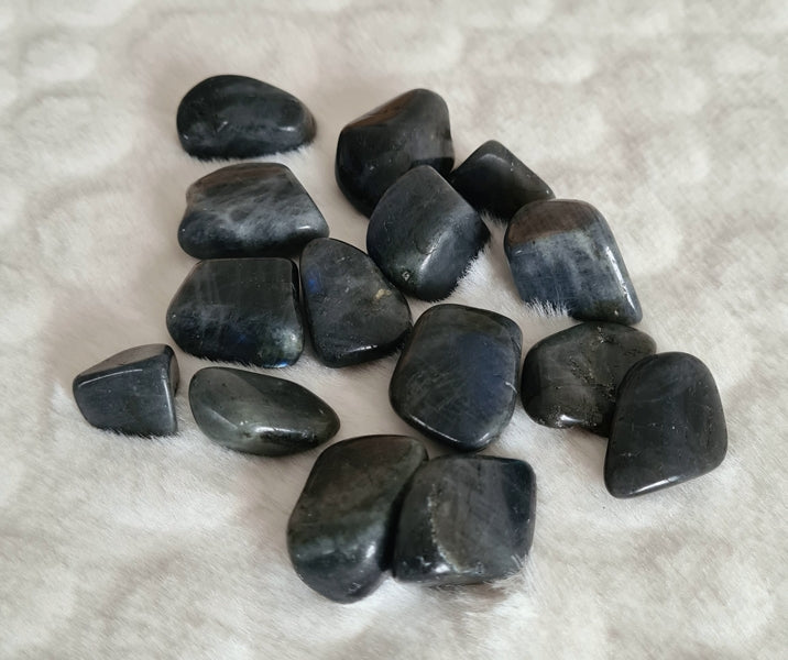 pierre labradorite 
