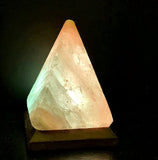 Lampe USB petite pyramide en sel de l'Himalaya