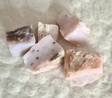 pierre opale rose du pérou