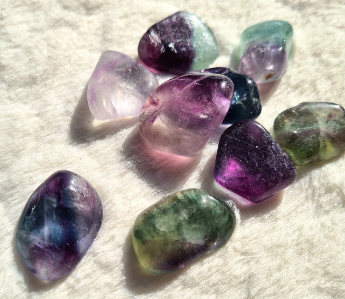 pierre roulée fluorite multicolor