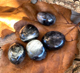 pierre roulée quartz tourmaline